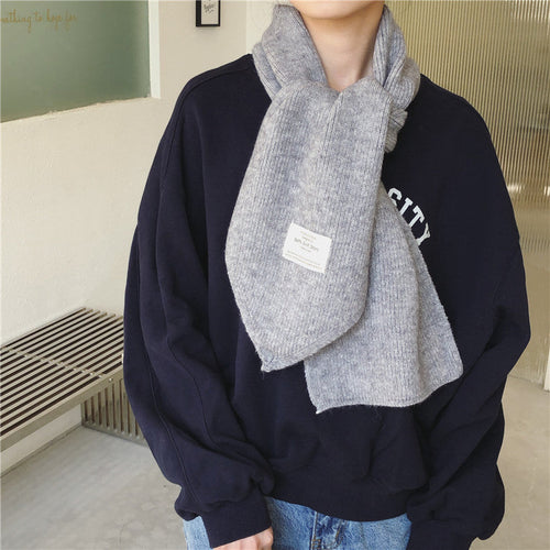 „Adapt“ Knitted Hood Scarf